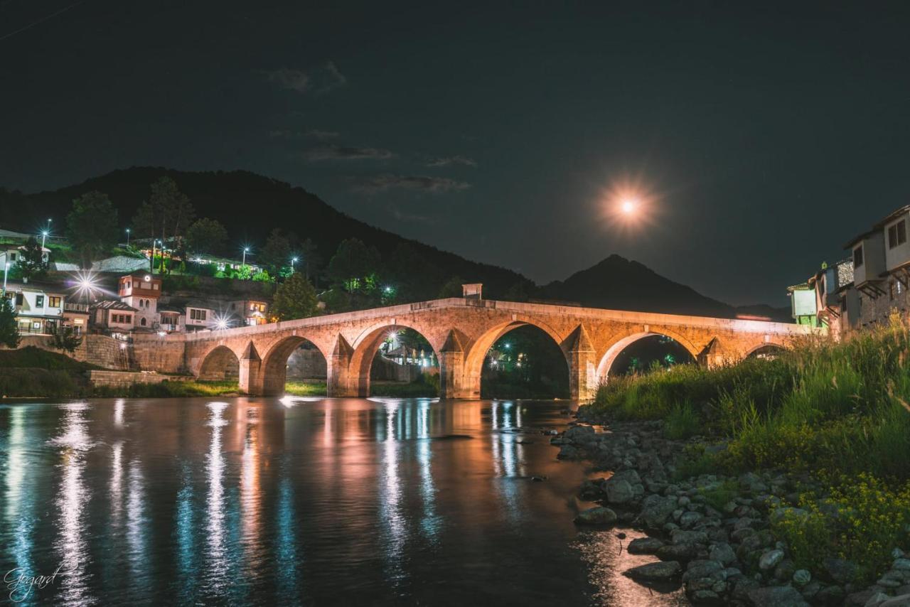 Big Mama'S Apartments Konjic Eksteriør bilde